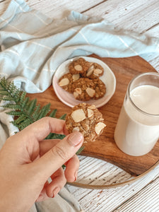 Almond Oatmeal Crisp